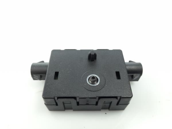 Amplificatore Antenna BMW 1 (F20) Imagem-1