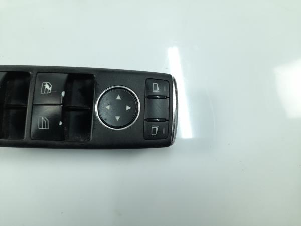 Comando / interruttore alzacristallo anteriore sinistro MERCEDES-BENZ Classe C (W204) Imagem-1