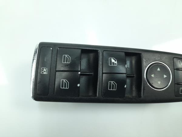 Comando / interruttore alzacristallo anteriore sinistro MERCEDES-BENZ Classe C (W204) Imagem-2