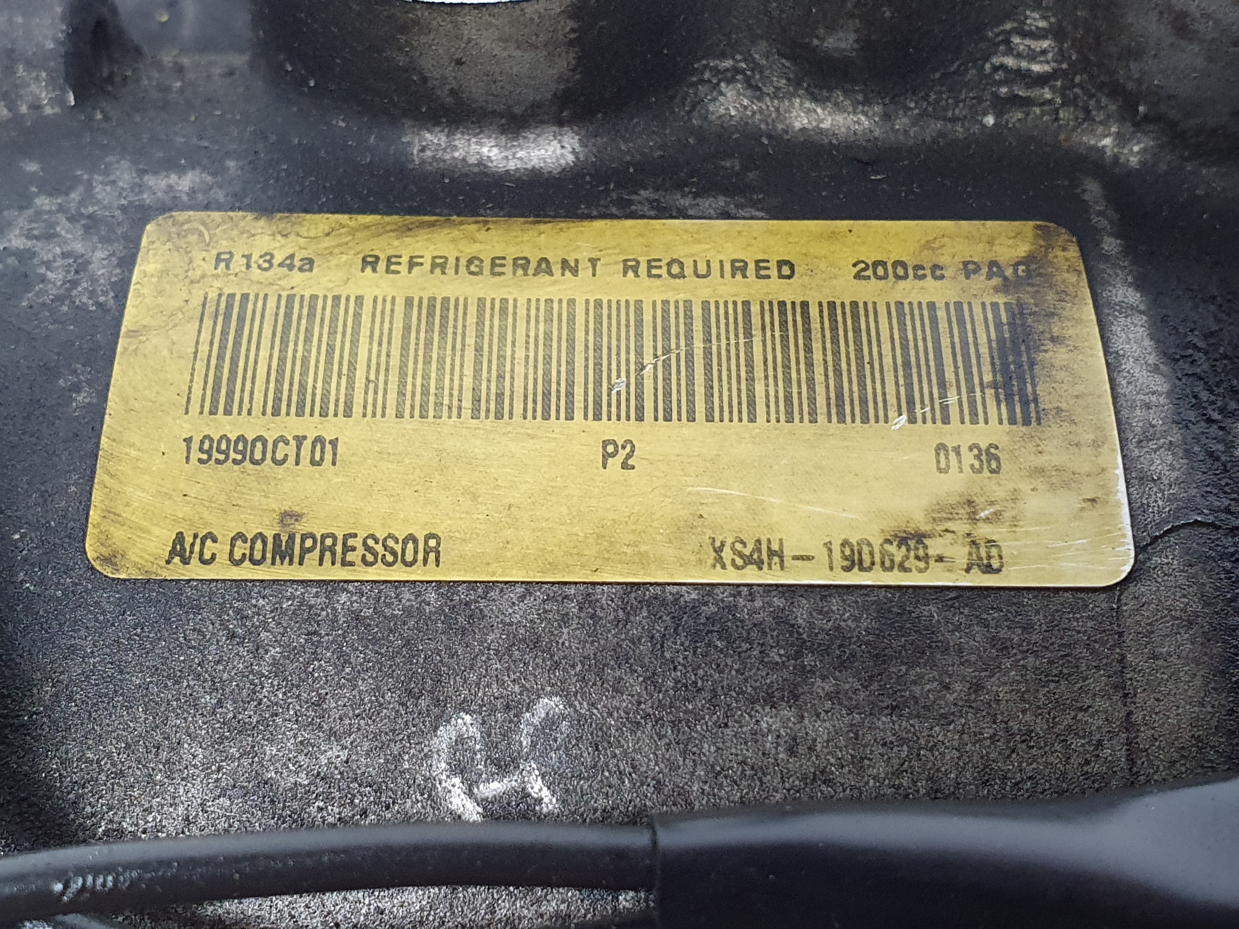 Compressor AC FORD Focus I Carrinha Van (DNW) Imagem-2 Compressor AC FORD Focus I Carrinha Van (DNW) Imagem-2