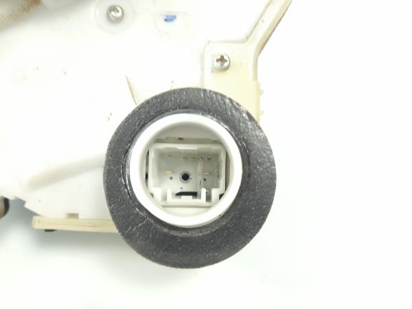 Fechadura / fecho porta frente esquerdo TOYOTA Yaris (_P9_) Imagem-2