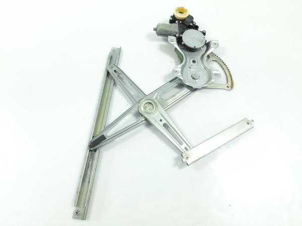 Alzavetro anteriore sinistro TOYOTA Yaris (_P9_) Imagem-3