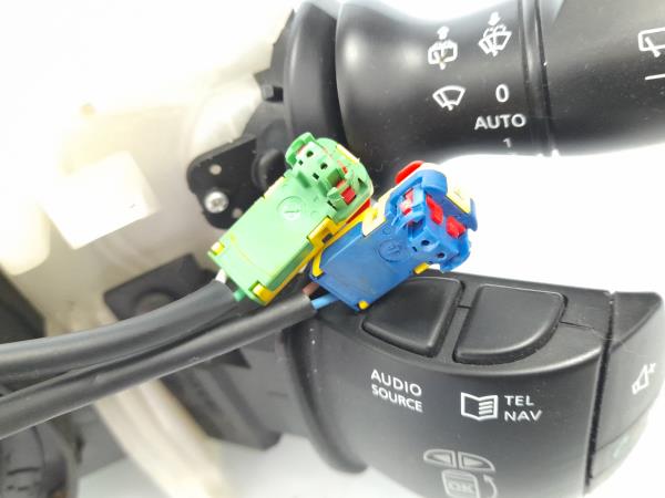 Conjunto / manetes de luzes e limpa vidros RENAULT Megane III Grandtour (KZ0/1) Imagem-5