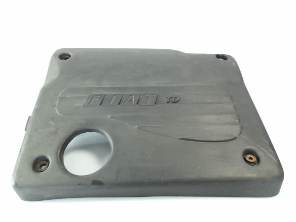 Cobertura del motor FIAT Marea (185_)