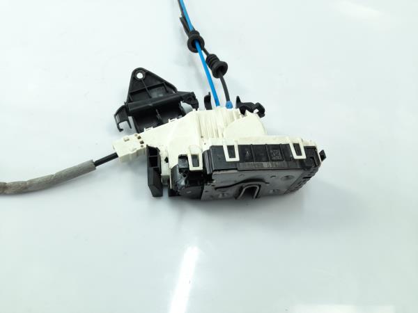 Fechadura / fecho porta trás esquerdo MERCEDES-BENZ Classe C (W204) Imagem-4