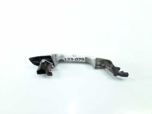 Puxador porta trás esquerdo MERCEDES-BENZ Classe C (W204) Imagem-1