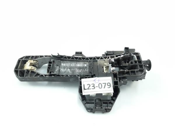 Puxador porta trás esquerdo MERCEDES-BENZ Classe C (W204) Imagem-3