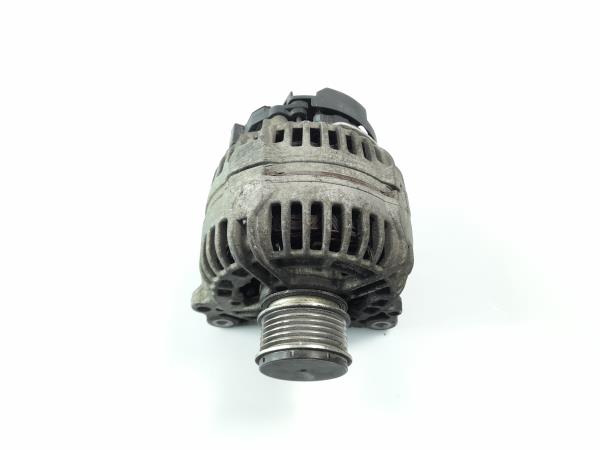 Alternador VOLKSWAGEN Golf VI (5K1)