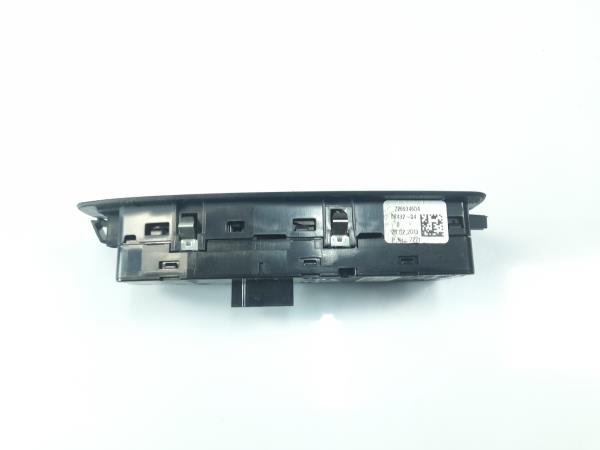 Comando / interruttore alzacristallo anteriore sinistro BMW 1 (F20) Imagem-1