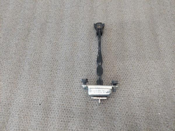 Limiteur de porte Avant Droite NISSAN Leaf EV (ZE0) Imagem-2