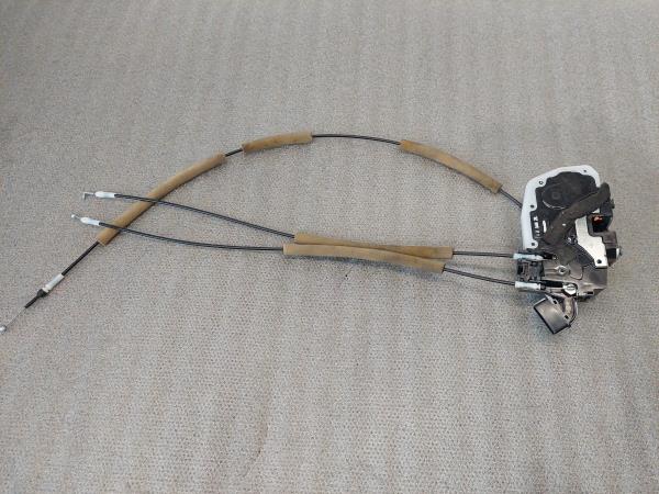 Serrure Avant Droite NISSAN Leaf EV (ZE0)