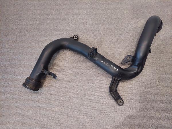 Tubo do intercooler VOLKSWAGEN Golf V (1K1)