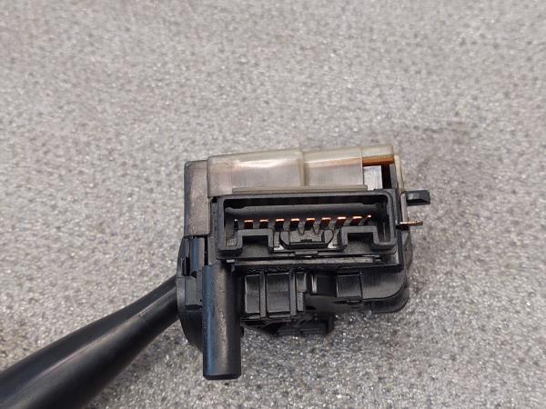 Conjunto / manetes de luzes e limpa vidros TOYOTA Yaris (_P1_) Imagem-3