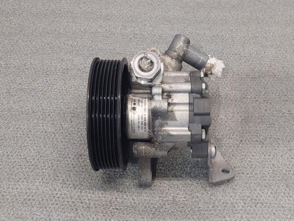 Pompe de direction assistée MERCEDES-BENZ CLS (C219)