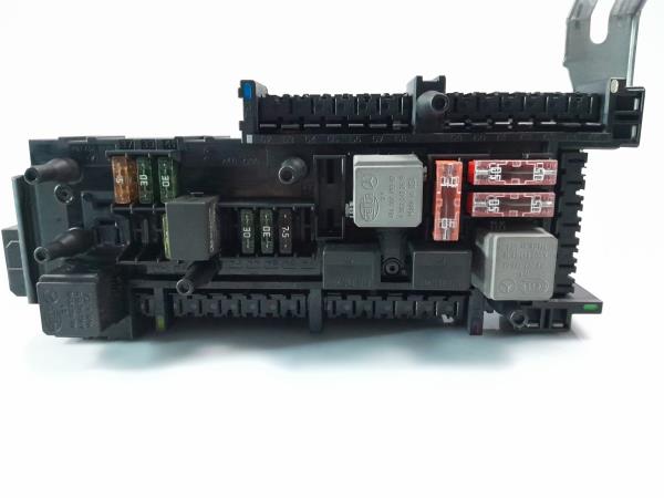 Caja fusibles / SAM / BSI MERCEDES-BENZ Classe C (W204)