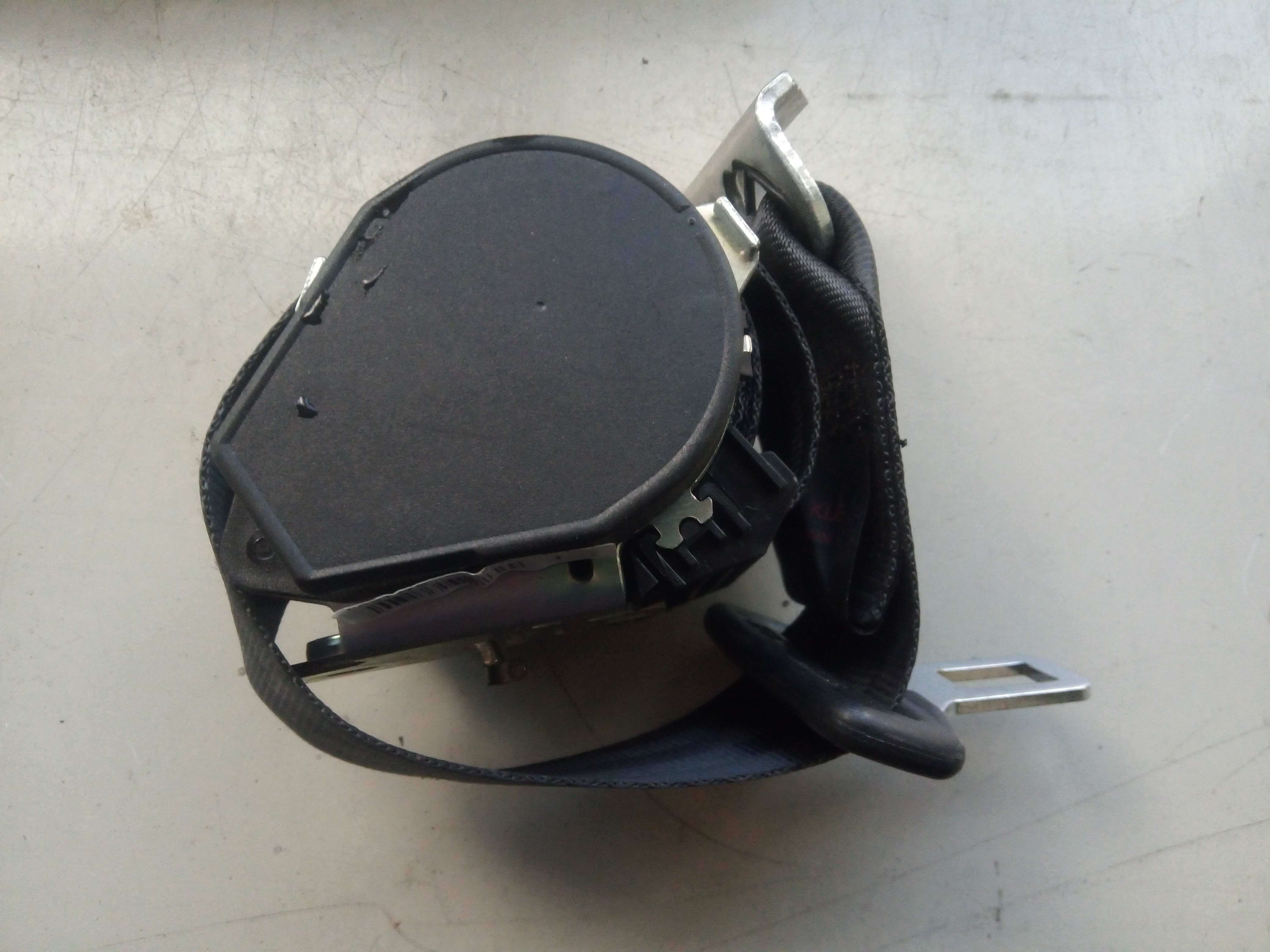 Left rear seatbelt SEAT Leon (1P1) Imagem-1