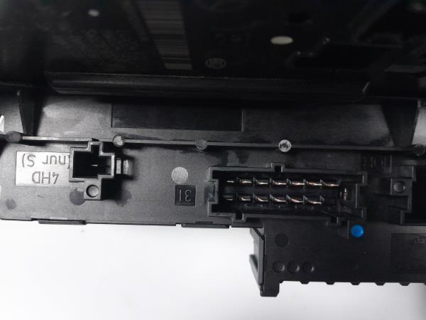 Scatola fusibili / SAM / BSI MERCEDES-BENZ Classe C (W204) Imagem-8