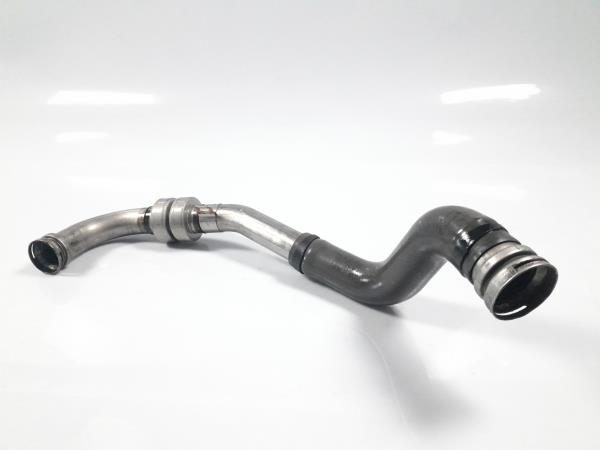 Tubo do intercooler NISSAN NV200 Furgão/Combi (M20)