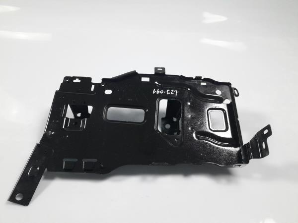 Base / caixa da bateria PEUGEOT 308 II