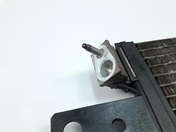 Condensatore aria condizionata (A/C) PEUGEOT 308 II Imagem-2