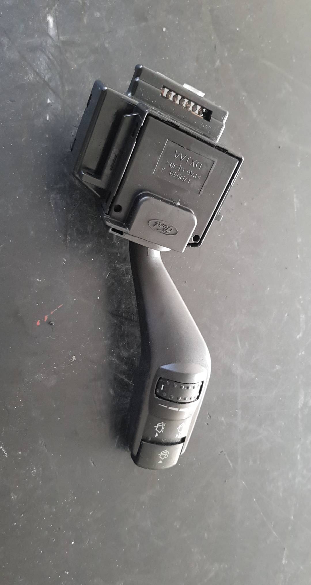 Conjunto / manetes de luzes e limpa vidros FORD Focus II (DA_)