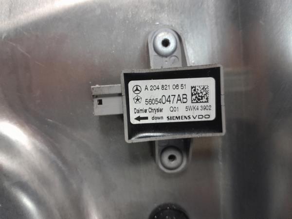 Alzavetro anteriore sinistro MERCEDES-BENZ Classe C (W204) Imagem-2