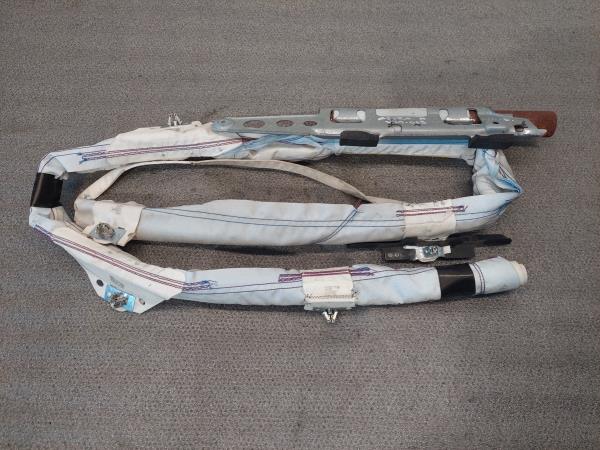 Airbag cortina direito OPEL Astra H Hatchback (L48) Imagem-1 Airbag cortina direito OPEL Astra H Hatchback (L48) Imagem-1