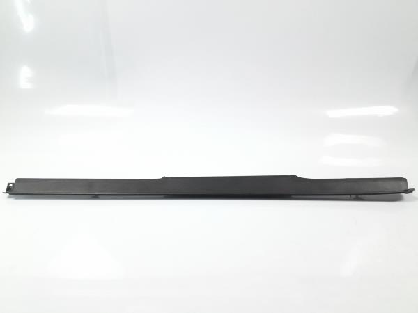 Rodapé / soleira porta frente direita MERCEDES-BENZ Classe R (W251, V251) Imagem-1