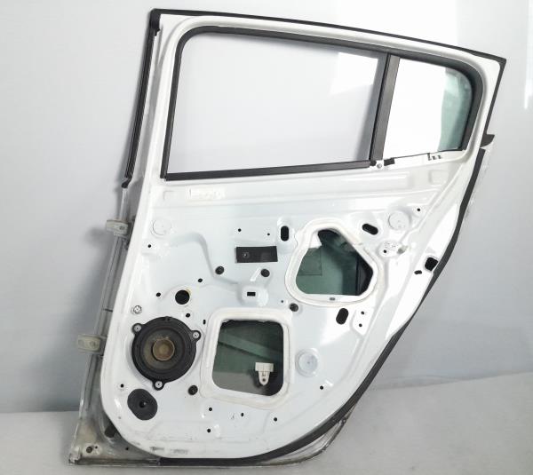 Porta trás direita RENAULT Megane III Société (BZ0_) Imagem-1 Porta trás direita RENAULT Megane III Société (BZ0_) Imagem-1