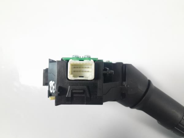 Conjunto / manetes de luzes e limpa vidros MAZDA 2 (DE) Imagem-2