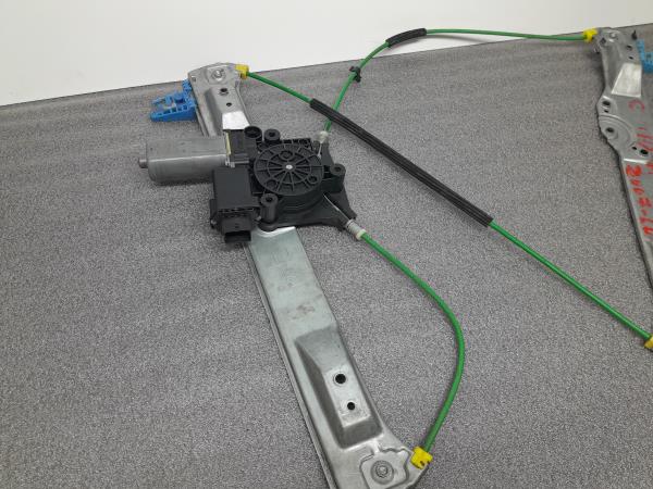 Elevador vidros frente direito OPEL Corsa D Imagem-1