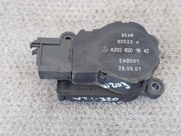 Motor da comporta da sofagem MERCEDES-BENZ Classe C (W203)