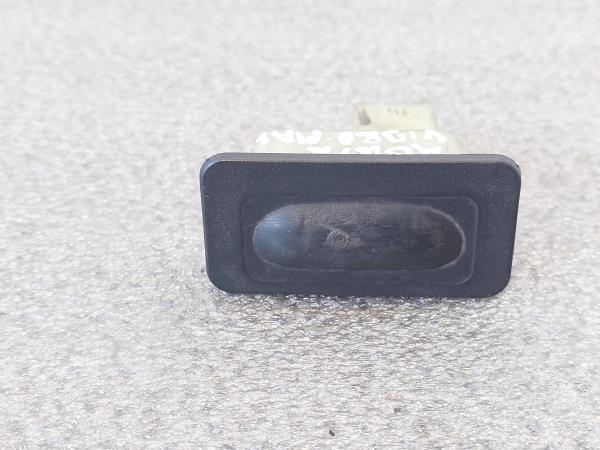 Interruptor / Botao RENAULT Laguna II Break (KG0/1_)