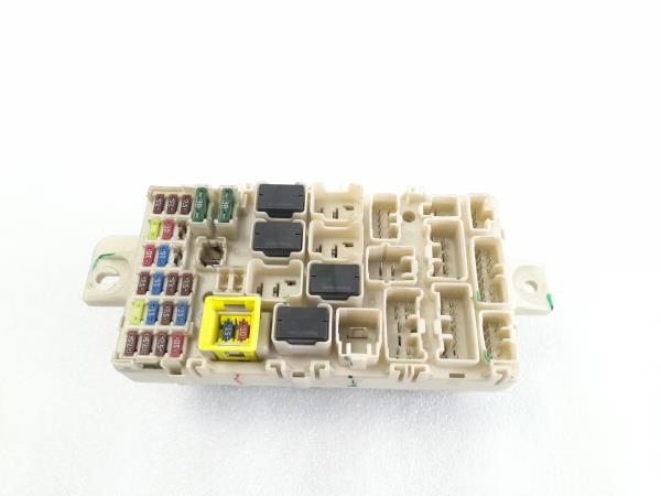 Caja fusibles / SAM / BSI MITSUBISHI Space Star Hatchback (A0_A)