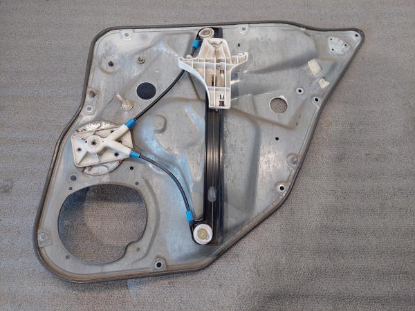 Elevador vidros trás esquerdo SEAT Ibiza III (6L1)