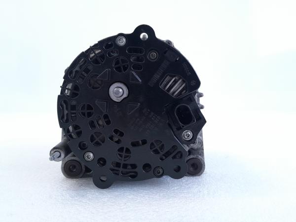 Alternador VOLKSWAGEN Passat Variant (3C5) Imagem-3