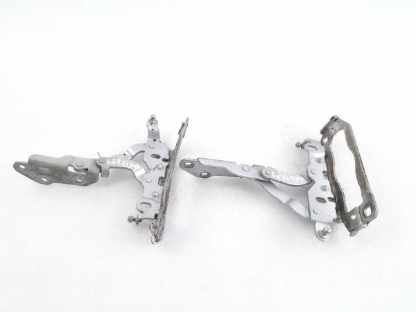 Dobradiça capot MERCEDES-BENZ Classe C (W204)