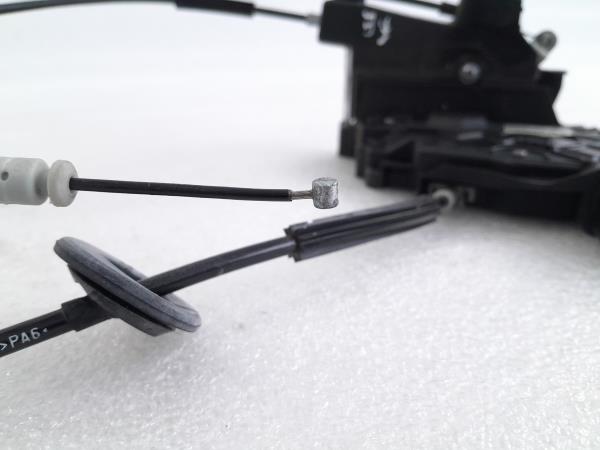 Fechadura / fecho porta frente esquerdo LAND ROVER Range Rover Sport (L320) Imagem-3