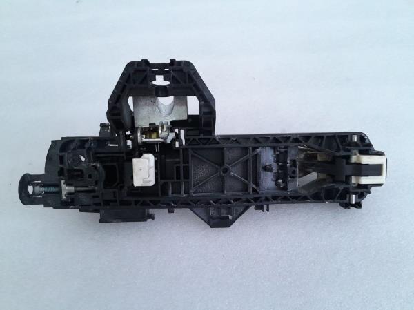 Puxador porta frente direita MERCEDES-BENZ Classe C (W204) Imagem-2