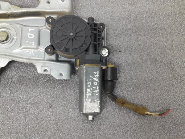 Elevador vidros frente direito TOYOTA Yaris (_P1_) Imagem-2