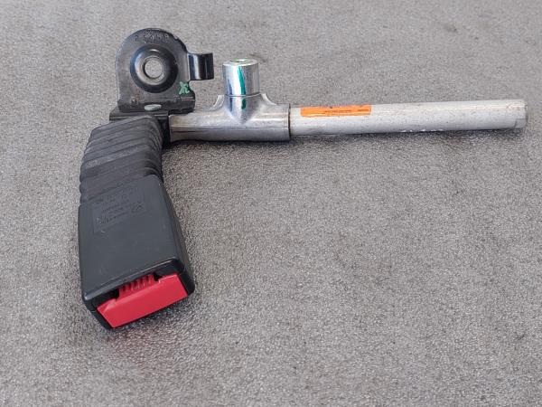 Hebilla de cinturón trasero izquierdo MERCEDES-BENZ Classe C Coupé (CL203) Imagem-2