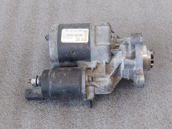 Motor de arranque SKODA Fabia I Hatchback (6Y2) Imagem-1