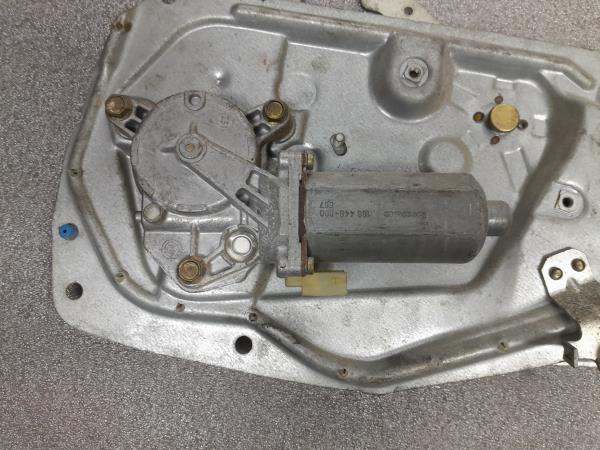 Elevador vidros frente direito VOLVO 850 (LS) Imagem-2