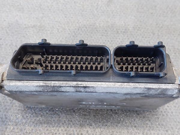 Centralina motor / ECU SKODA Octavia I Break (1U5) Imagem-2 Centralina motor / ECU SKODA Octavia I Break (1U5) Imagem-2