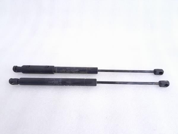 Amortecedor do capot MERCEDES-BENZ CLK (C208)