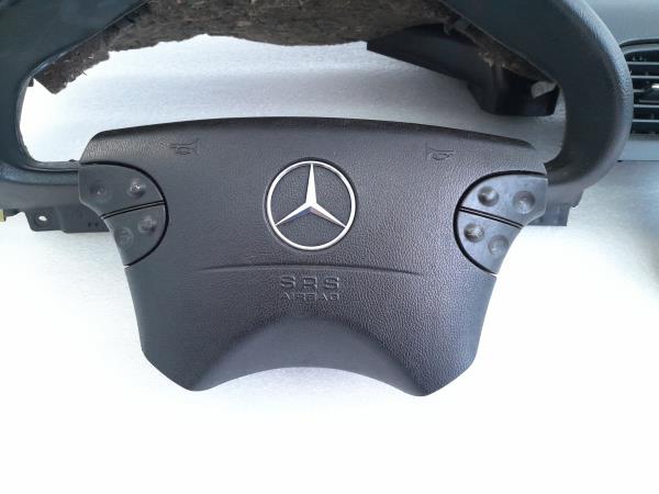 Kit de airbags MERCEDES-BENZ CLK (C208) Imagem-1 Kit de airbags MERCEDES-BENZ CLK (C208) Imagem-1