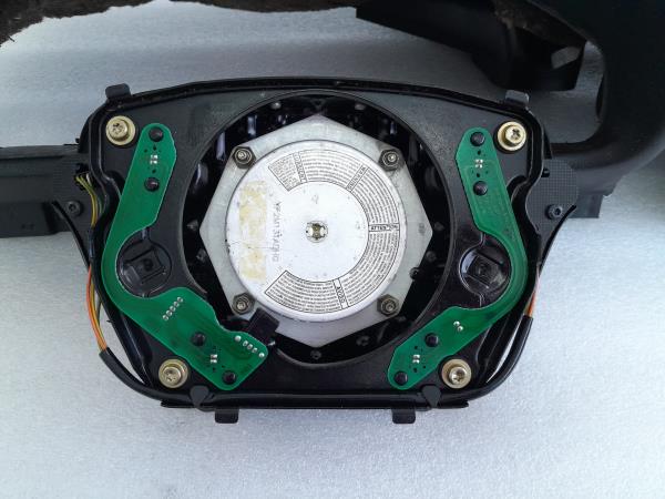 Kit de airbags MERCEDES-BENZ CLK (C208) Imagem-6 Kit de airbags MERCEDES-BENZ CLK (C208) Imagem-6