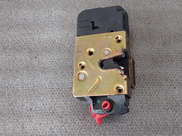 Fechadura / fecho porta trás esquerdo CITROËN XSara Break (N2)