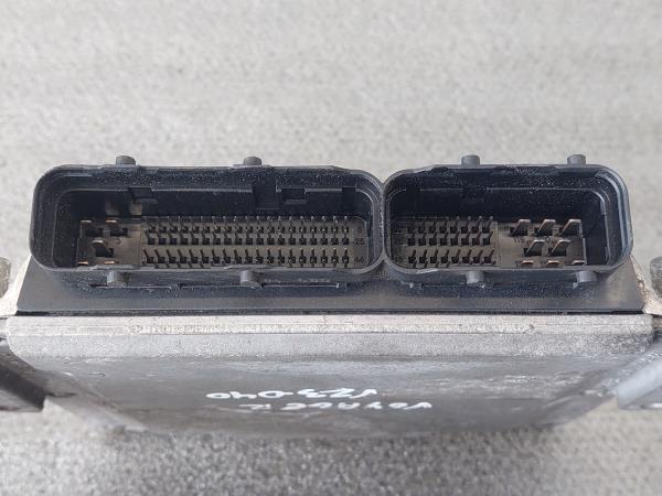 Centralina motor / ECU CHRYSLER Voyager IV (RG, RS) Imagem-3 Centralina motor / ECU CHRYSLER Voyager IV (RG, RS) Imagem-3