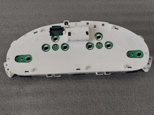 Quadrante / painel de instrumentos CHRYSLER Voyager IV (RG, RS) Imagem-1 Quadrante / painel de instrumentos CHRYSLER Voyager IV (RG, RS) Imagem-1